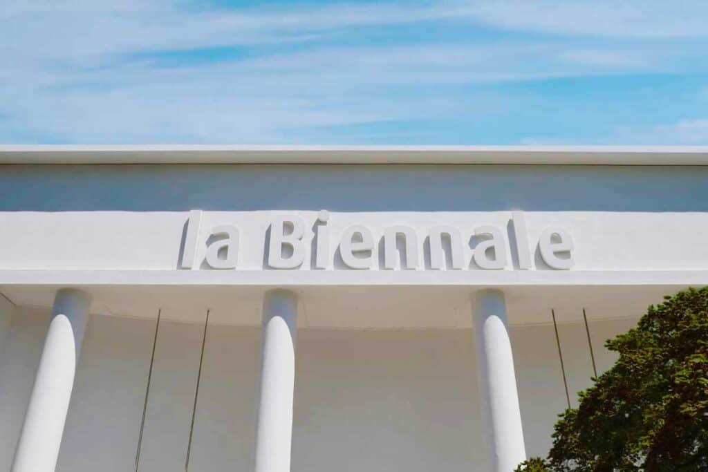 Venicescape-ArsenaleBiennale-Copertina